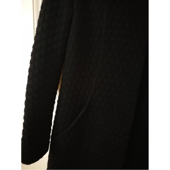 MaxMara Elegant Black Trench Coat - Picture 4 of 7